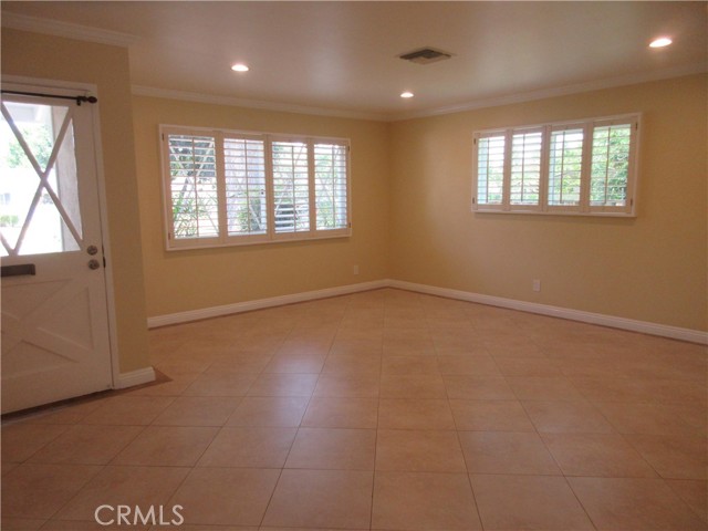 Detail Gallery Image 2 of 32 For 18330 Blackhawk St, Porter Ranch,  CA 91326 - 3 Beds | 3 Baths