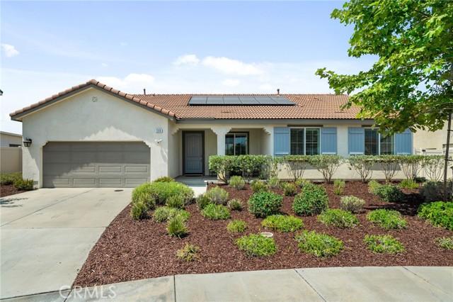 Detail Gallery Image 1 of 19 For 208 Parkview Dr, Calimesa,  CA 92320 - 4 Beds | 2 Baths