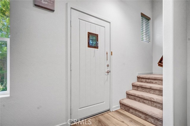 Detail Gallery Image 4 of 33 For 3540 W Savanna St, Anaheim,  CA 92804 - 2 Beds | 2/1 Baths