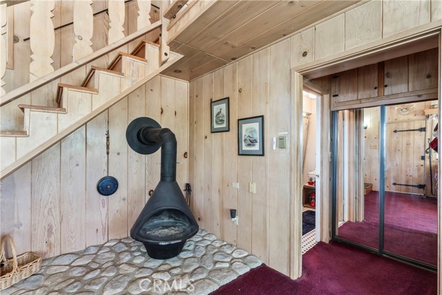 Detail Gallery Image 11 of 34 For 28810 Cedar Dr, Lake Arrowhead,  CA 92352 - 3 Beds | 2 Baths