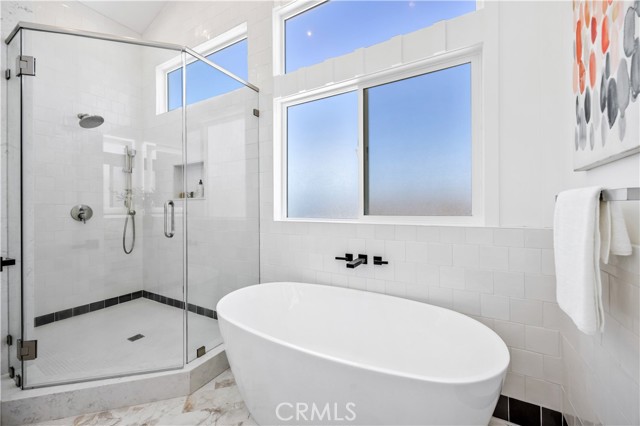 Detail Gallery Image 25 of 47 For 2619 Huntington Ln #B,  Redondo Beach,  CA 90278 - 4 Beds | 3/1 Baths