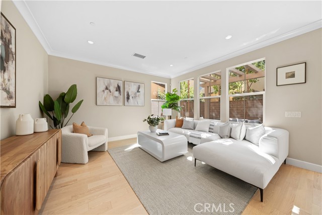 Detail Gallery Image 6 of 41 For 257 Rodeo, Irvine,  CA 92602 - 3 Beds | 2/1 Baths