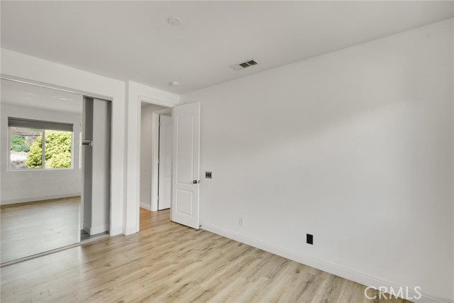 29138 Harmony Way, Saugus CA: https://media.crmls.org/medias/4255f990-5d52-4ff7-95b7-7d5aeb04d46d.jpg