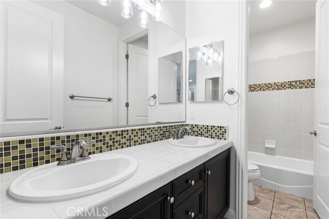 3913 Congressional Court, Yorba Linda CA: https://media.crmls.org/medias/4256d14c-da65-47c6-9d89-419d69a30c39.jpg
