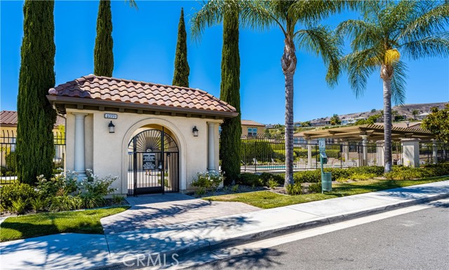 Detail Gallery Image 28 of 34 For 19956 Giovanni Ct, Yorba Linda,  CA 92886 - 3 Beds | 2/1 Baths