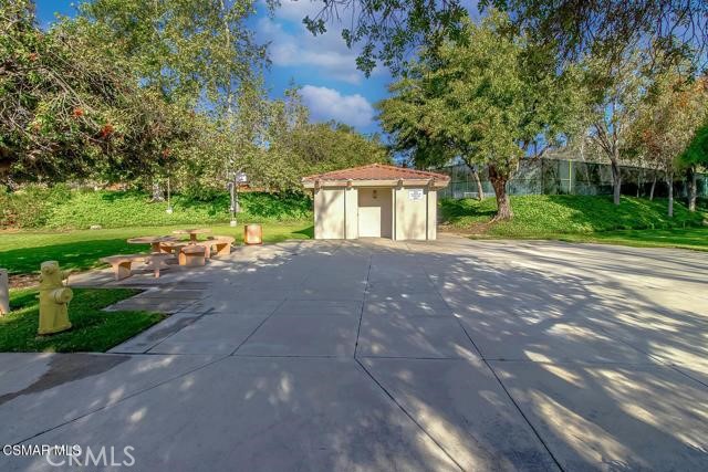 5805 Oak Bend Lane, Oak Park CA: https://media.crmls.org/medias/425a0ab0-18ee-430a-b838-d50cf100e8b5.jpg
