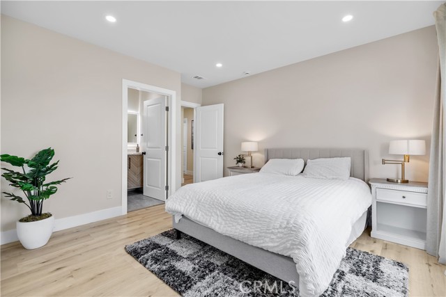 Detail Gallery Image 28 of 47 For 12426 Idaho Ave, Los Angeles,  CA 90025 - 3 Beds | 3 Baths