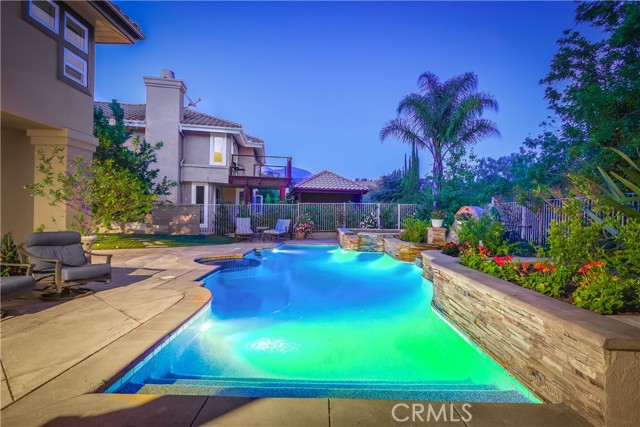 4 Sugarpine Drive, Trabuco Canyon CA: https://media.crmls.org/medias/425b6fa0-3e08-4c3a-b53f-bc97a98951e5.jpg