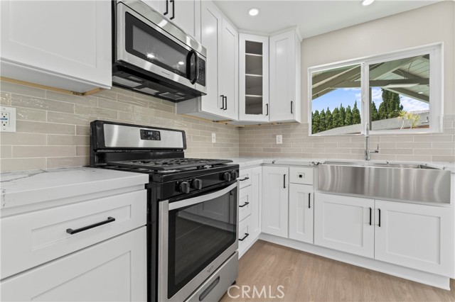Detail Gallery Image 23 of 33 For 817 S Plymouth Pl, Anaheim,  CA 92806 - 3 Beds | 2/1 Baths