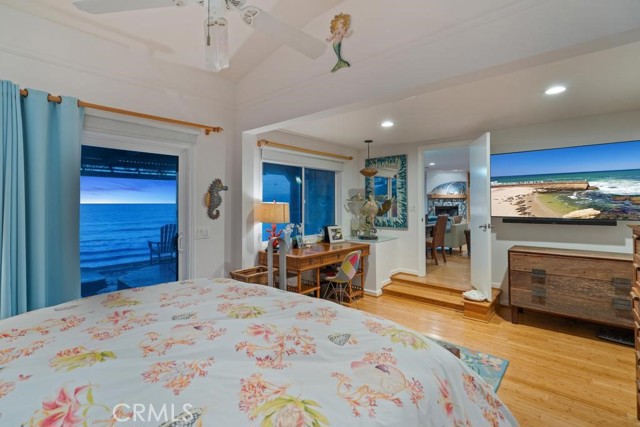 960 Neptune Avenue, Encinitas CA: https://media.crmls.org/medias/425c0359-0a46-4dd8-9817-0bb7cf49ff16.jpg
