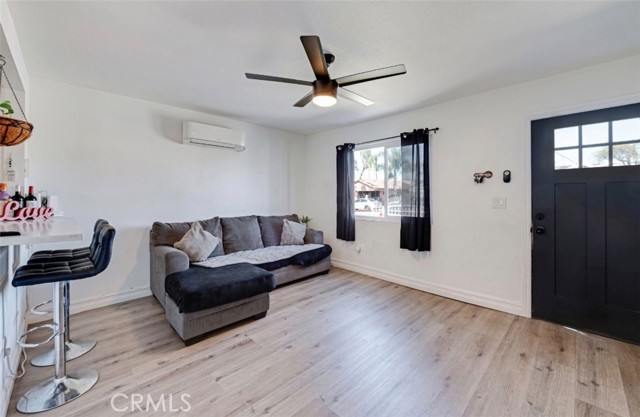 Detail Gallery Image 25 of 38 For 1056 W Gage, Los Angeles,  CA 90044 - 4 Beds | 2 Baths