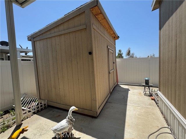 28876 Calle De La Paz, Murrieta CA: https://media.crmls.org/medias/425ff8b1-7aa4-4885-b6b2-0fc4f6752430.jpg