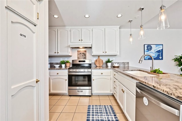 3014 Enrique, San Clemente CA: https://media.crmls.org/medias/4260ac29-340e-41ad-baae-5c0262c94740.jpg