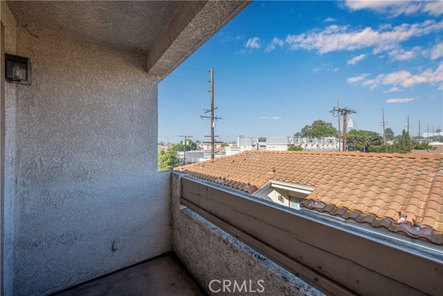 Detail Gallery Image 32 of 55 For 3605 E Anaheim #407,  Long Beach,  CA 90804 - 3 Beds | 2 Baths
