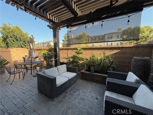 Detail Gallery Image 4 of 6 For 1443 Georgia, Tustin,  CA 92782 - 3 Beds | 2/1 Baths