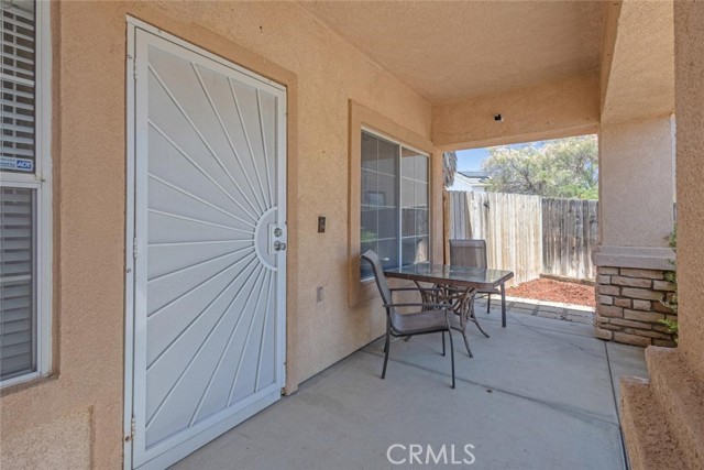 Detail Gallery Image 5 of 34 For 24871 Loire Ct, Hemet,  CA 92544 - 4 Beds | 2 Baths