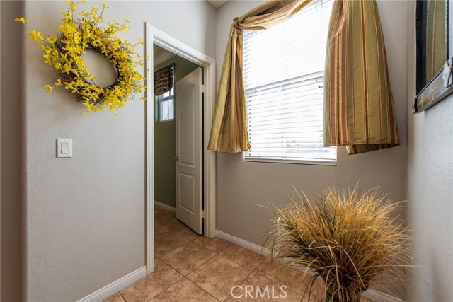 Detail Gallery Image 33 of 59 For 17396 Timberview Dr, Riverside,  CA 92504 - 4 Beds | 3/1 Baths