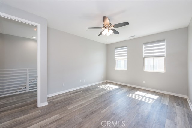 25 Savannah, Lake Forest CA: https://media.crmls.org/medias/42627769-317c-4f5e-90db-459f23346bb4.jpg