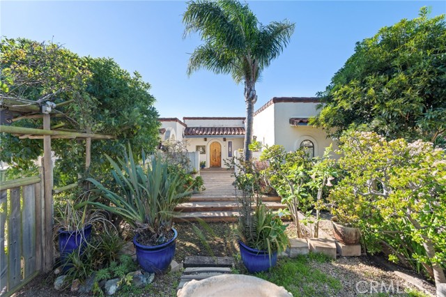 Detail Gallery Image 4 of 56 For 2581 Juniper, Morro Bay,  CA 93442 - 3 Beds | 2 Baths