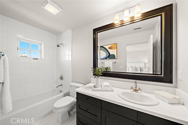 39 Sarteano Dr., Newport Coast CA: https://media.crmls.org/medias/4262aa32-060d-4ceb-af9b-7c30d7c523c7.jpg