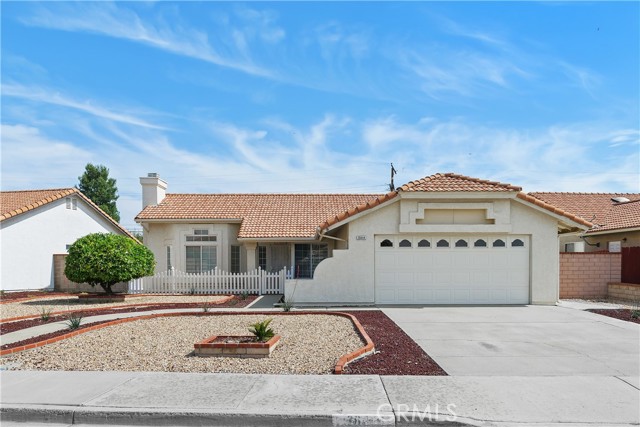 26444 Columbus Drive, Menifee CA: https://media.crmls.org/medias/42647f34-014b-4fbc-85f1-7870bf5ebddd.jpg