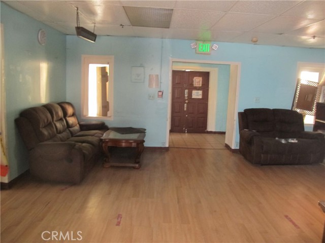 Detail Gallery Image 13 of 28 For 3000 Cazador, Los Angeles,  CA 90065 - – Beds | – Baths