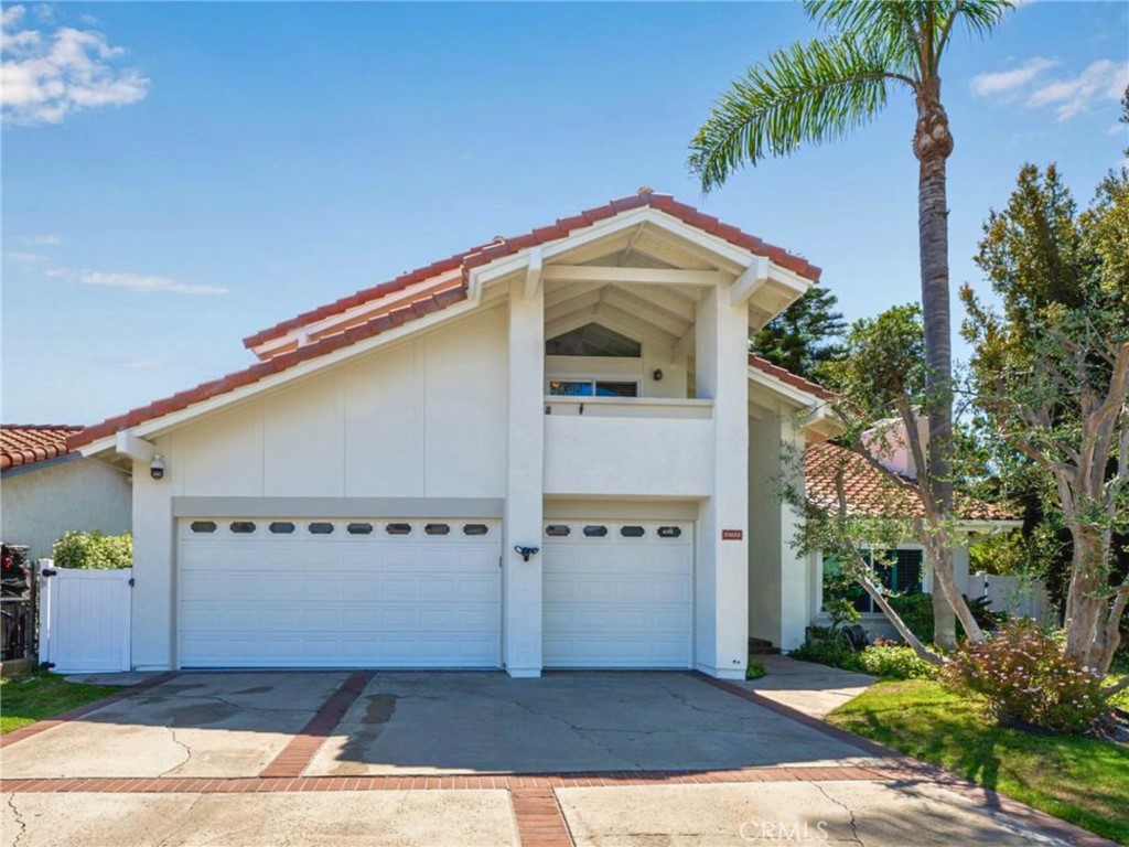 25122 Via Pacifica