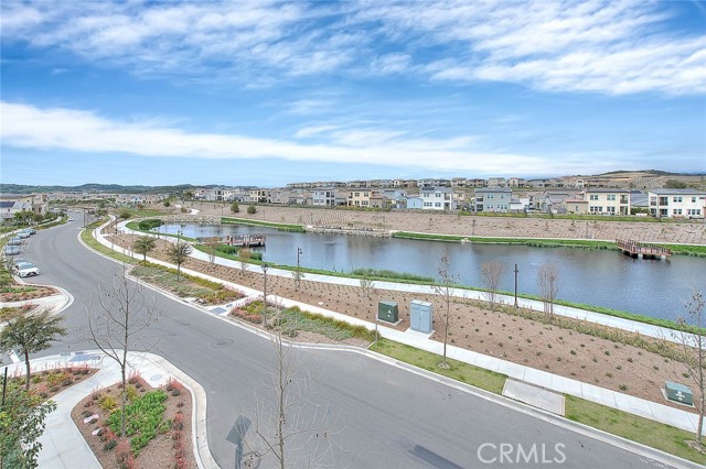 6 Crown Point Drive, Rancho Mission Viejo CA: https://media.crmls.org/medias/4265faa5-f9af-45fc-bb4a-a0c92b630063.jpg
