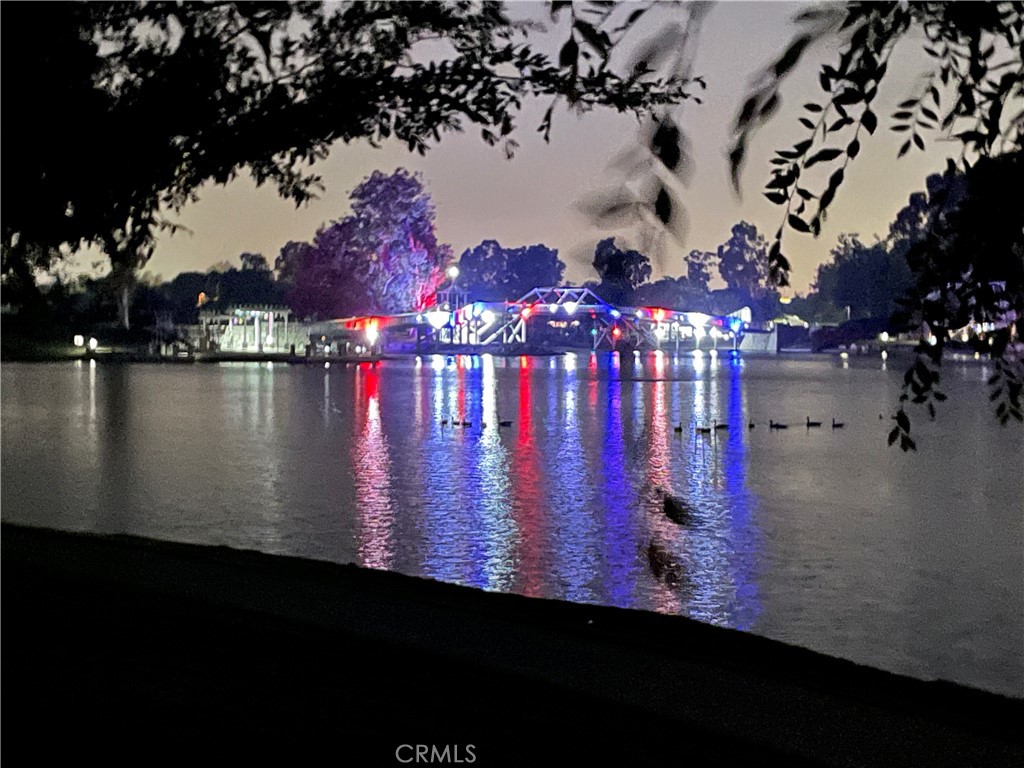 https://media.crmls.org/medias/42666416-6843-4882-8c42-9f75b4abf97e.jpg?preset=X-Large