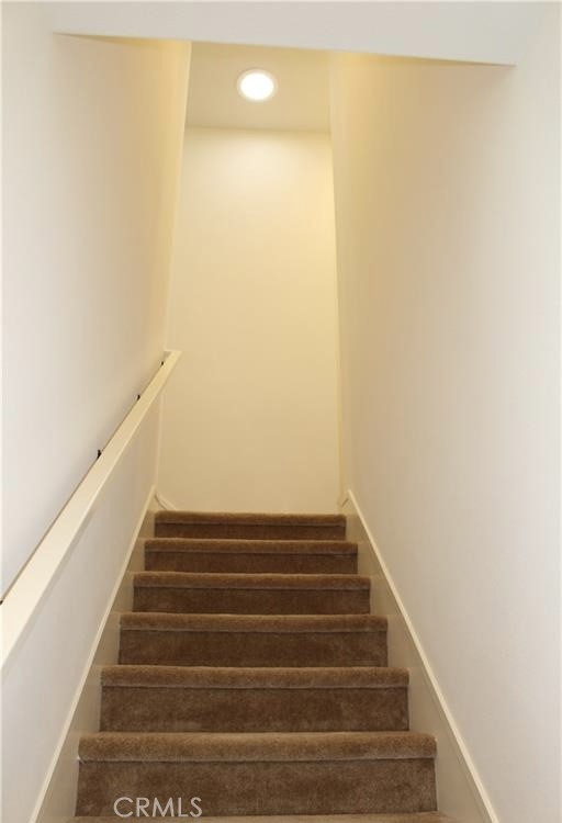 Detail Gallery Image 21 of 37 For 111 Briarberry, Irvine,  CA 92618 - 4 Beds | 3 Baths