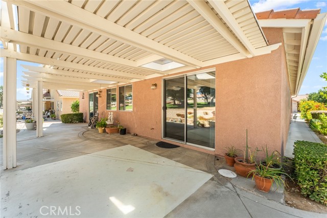 10401 Bel Air Drive, Cherry Valley CA: https://media.crmls.org/medias/4267115c-afea-487b-9914-a0b0c9a36a23.jpg