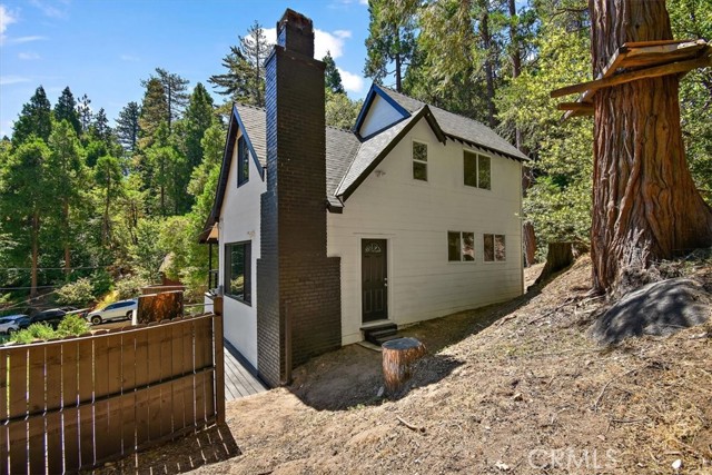 Detail Gallery Image 33 of 41 For 23913 Bowl Rd, Crestline,  CA 92325 - 4 Beds | 2 Baths