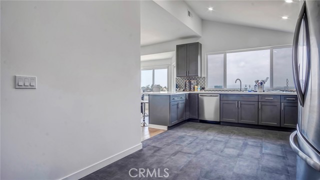 Detail Gallery Image 15 of 42 For 4124 Barrett, Los Angeles,  CA 90032 - 5 Beds | 4/1 Baths