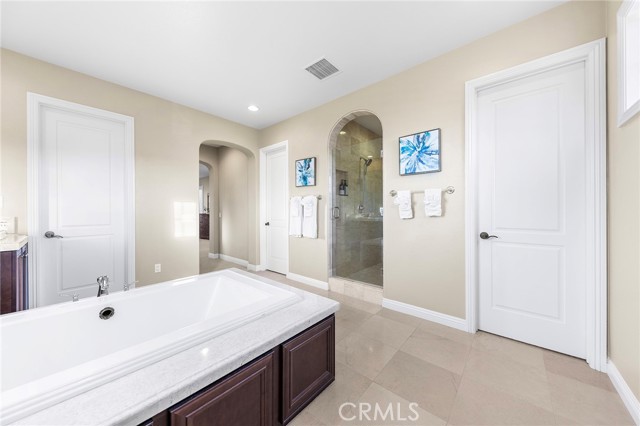 19599 Highland Terrace Drive, Walnut CA: https://media.crmls.org/medias/4268db84-cac4-42d4-b374-35c1cf800870.jpg