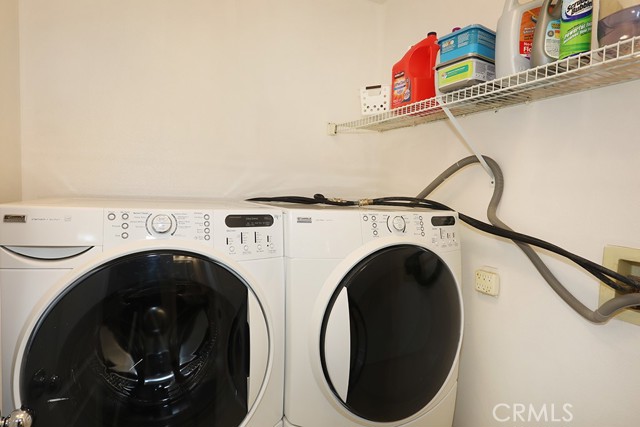 Image 40 of 50 For 961 Lone Pine