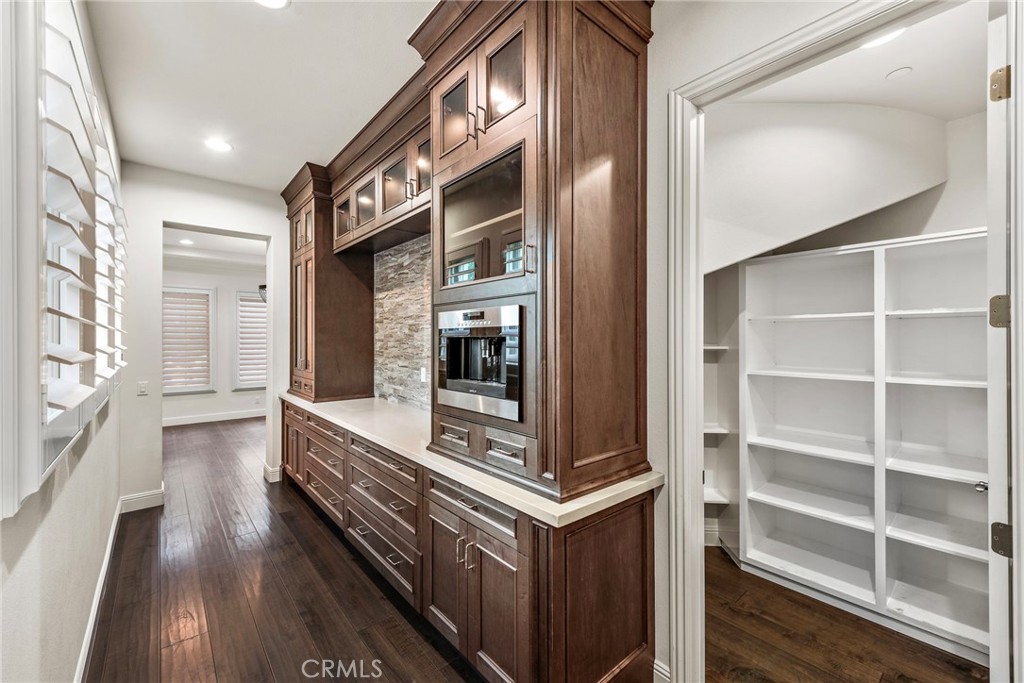 MLS #NP25231160 image #12