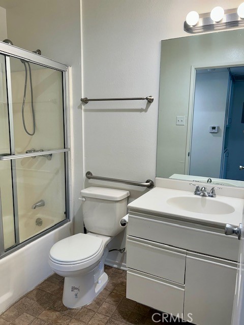 Detail Gallery Image 16 of 32 For 5821 Sylmar Ave #4,  Van Nuys,  CA 91401 - 2 Beds | 2 Baths