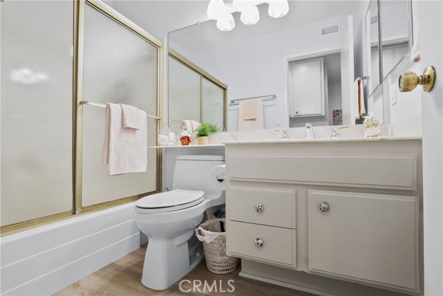 Detail Gallery Image 20 of 30 For 2104 Mount Shasta, San Pedro,  CA 90732 - 4 Beds | 3 Baths