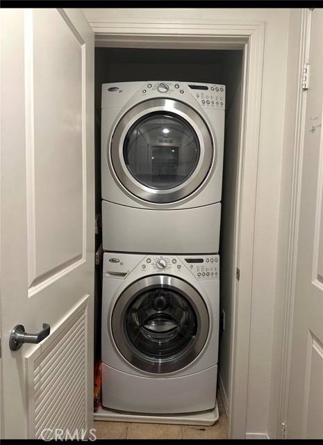 Detail Gallery Image 4 of 5 For 931 E Walnut St #201,  Pasadena,  CA 91106 - 1 Beds | 1 Baths