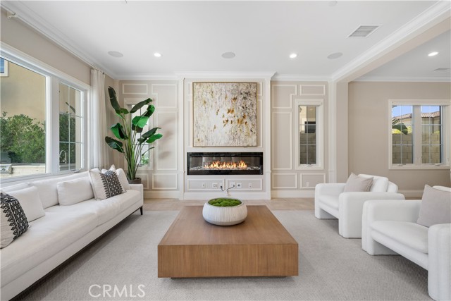 Detail Gallery Image 10 of 62 For 57 Kite, Irvine,  CA 92618 - 5 Beds | 5/1 Baths