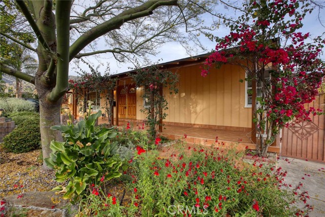 Detail Gallery Image 35 of 38 For 1410 Grandview Ave, Glendale,  CA 91201 - 3 Beds | 2/1 Baths