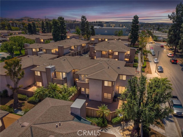 Front Image Thumbnail for CRIV26090341