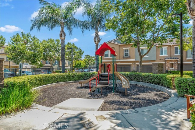 Detail Gallery Image 40 of 55 For 6363 Marbella Ln, Corona,  CA 91752 - 4 Beds | 2 Baths