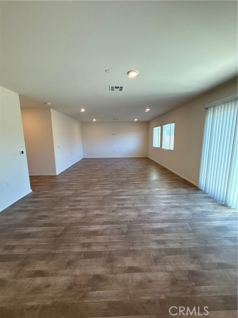 Detail Gallery Image 6 of 36 For 479 Hollyhock Cir, San Jacinto,  CA 92582 - 3 Beds | 2/1 Baths