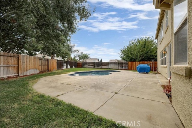 Image 41 of 51 For 1175 Tanana Court