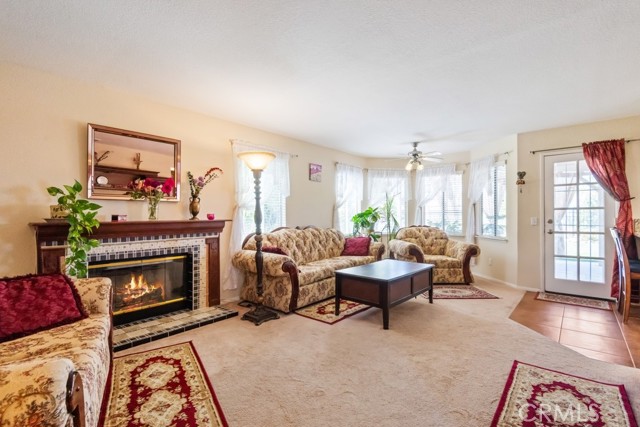 Detail Gallery Image 9 of 42 For 34175 Shaded Meadow Cir, Wildomar,  CA 92595 - 3 Beds | 2/1 Baths