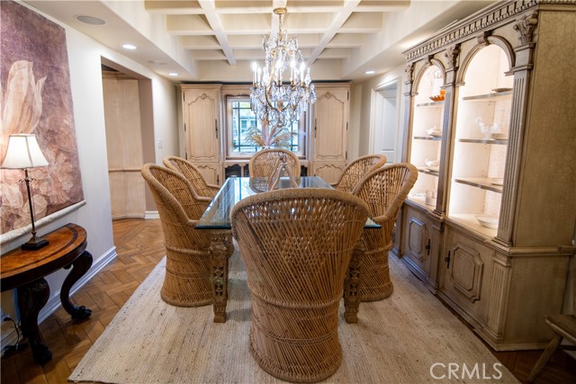 Detail Gallery Image 12 of 41 For 5770 E Lucia, Long Beach,  CA 90803 - 4 Beds | 1/2 Baths