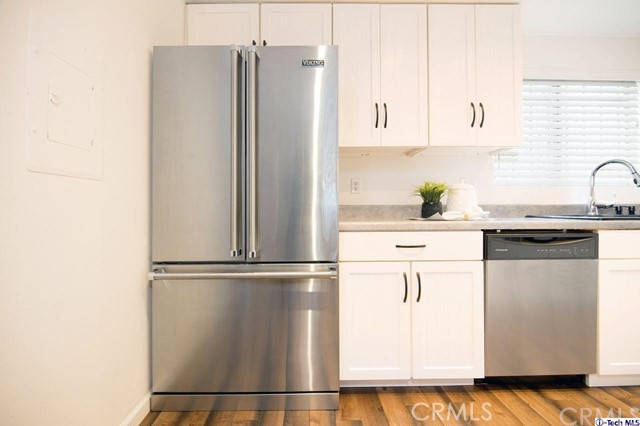 2 Bed Home for Sale in Los Angeles, California