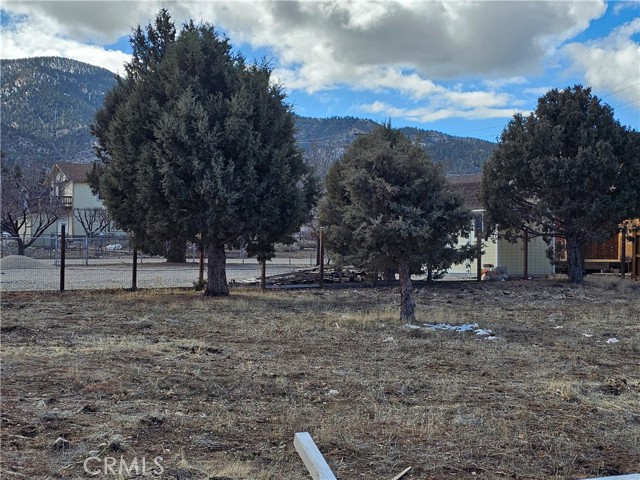 Detail Gallery Image 6 of 20 For 849 Hemlock, Big Bear City,  CA 92314 - – Beds | – Baths