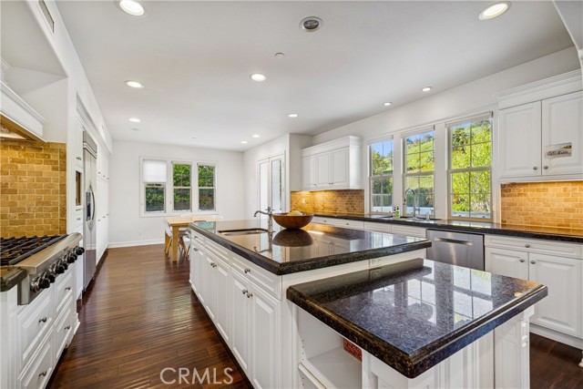 Detail Gallery Image 7 of 25 For 14 Calle Mattis, San Clemente,  CA 92673 - 5 Beds | 5/1 Baths